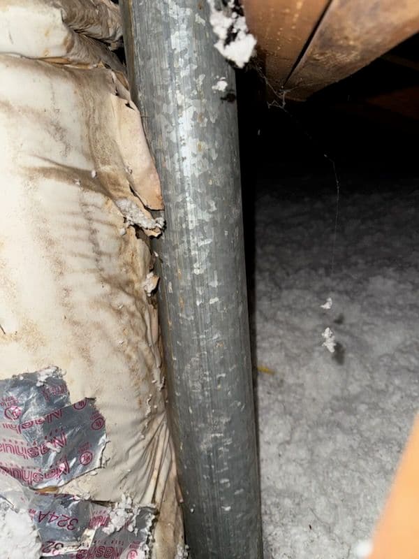 Gallery photos for Overheating Flue Pipe Detected with Thermal Camera: Image #2