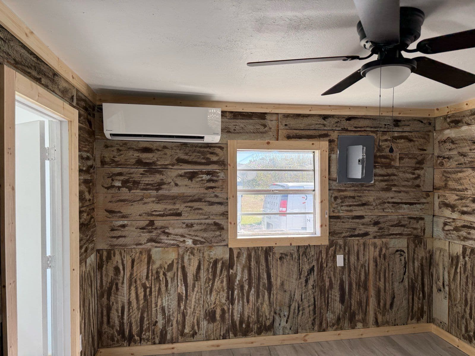 Gallery photos for Enhance Indoor Comfort with Our Expert Mini-Split Installation: Image #3